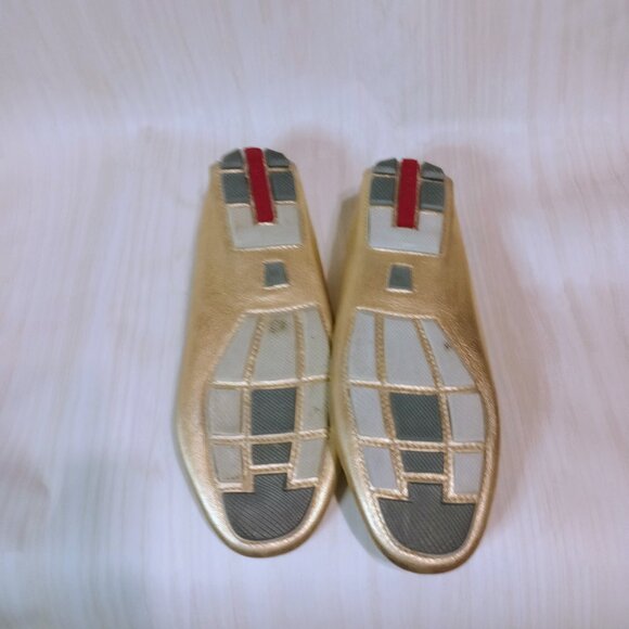 Prada Sport Gold Leather Loafers. Size 9 Good condition. In original bag and box - Picture 3 of 9